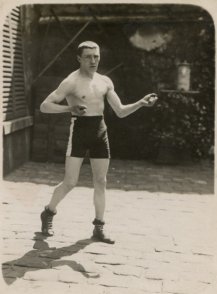 Y. Hervochon, The French Wrestler