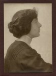 E. Sergysels, Profile of a lady