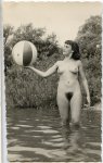 FK-Studie, Nude standing in the water with a bal