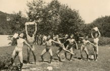 Unknown photographer, Trowing stones